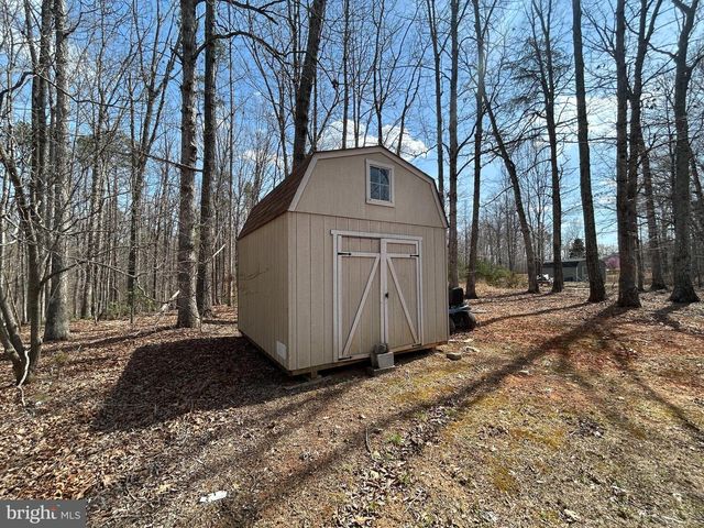 18184 CRAWFORD LN, Gordonsville, VA 22942