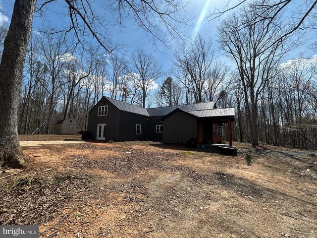 18184 CRAWFORD LN, Gordonsville, VA 22942