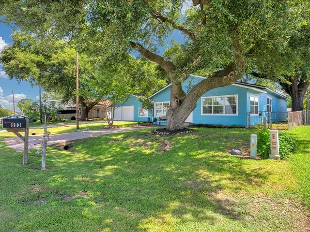 683 Water View Drive, Livingston, TX 77351