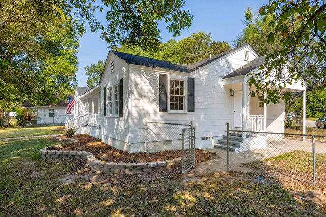 1800 16th Place, Phenix City, AL 36867