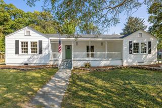 1800 16th Place, Phenix City, AL 36867