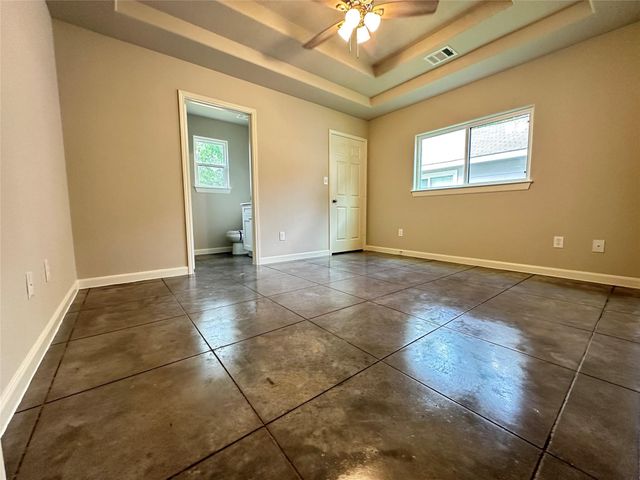 10796 Royal Magnolia, Conroe, TX 77303