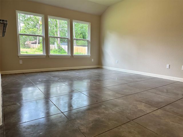 10796 Royal Magnolia, Conroe, TX 77303