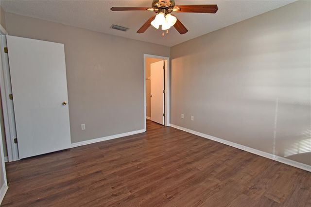 4077 DOLPHIN DRIVE, Tampa, FL 33617