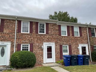 120 King George Court, Jacksonville, NC 28546