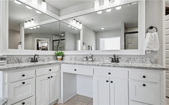 268 Via Taldo Street, Springdale, AR 72762