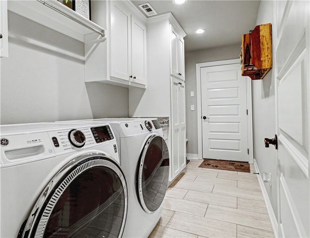 268 Via Taldo Street, Springdale, AR 72762