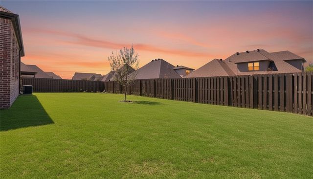 268 Via Taldo Street, Springdale, AR 72762