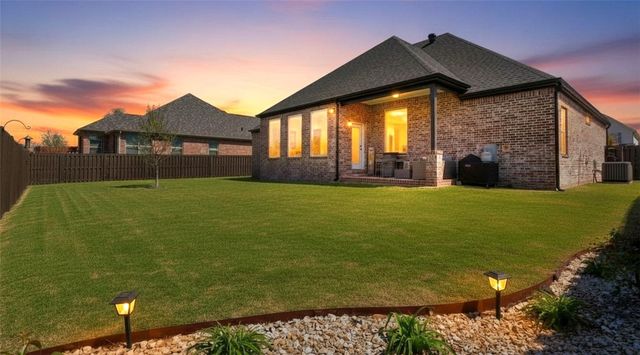 268 Via Taldo Street, Springdale, AR 72762