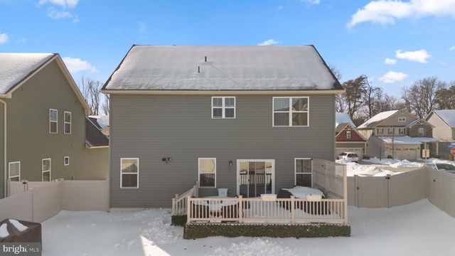 8193 HICKORY HOLLOW DR, Glen Burnie, MD 21060