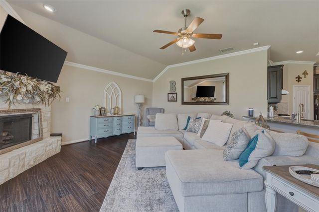 2955 Geneva Drive, Grand Prairie, TX 75054