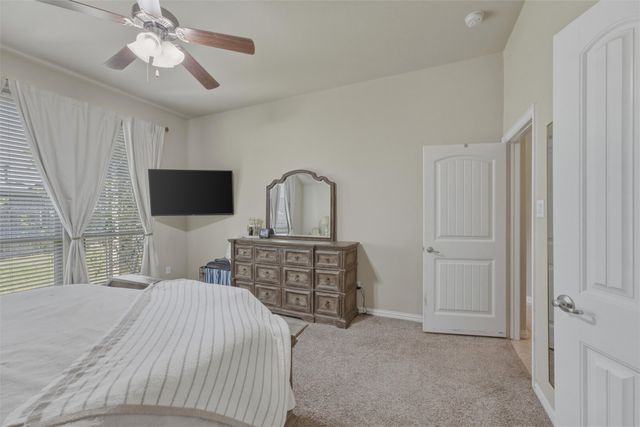 2955 Geneva Drive, Grand Prairie, TX 75054
