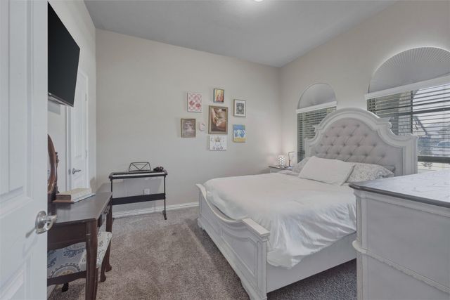 2955 Geneva Drive, Grand Prairie, TX 75054
