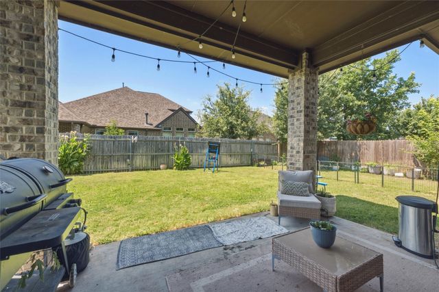 2955 Geneva Drive, Grand Prairie, TX 75054