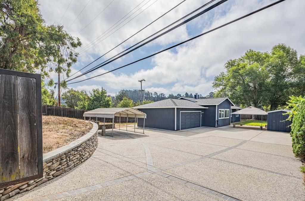 18020 Moro Road, Salinas, CA 93907