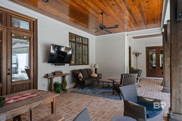 201 Flatwoods Drive, Fairhope, AL 36532