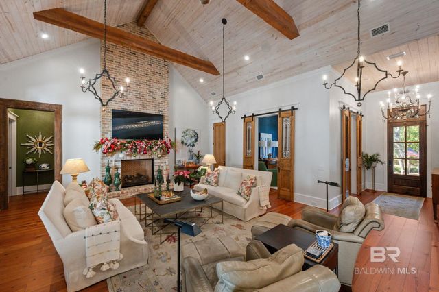 201 Flatwoods Drive, Fairhope, AL 36532