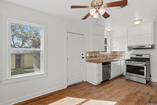 11590 S FOSTER RD, San Antonio, TX 78223