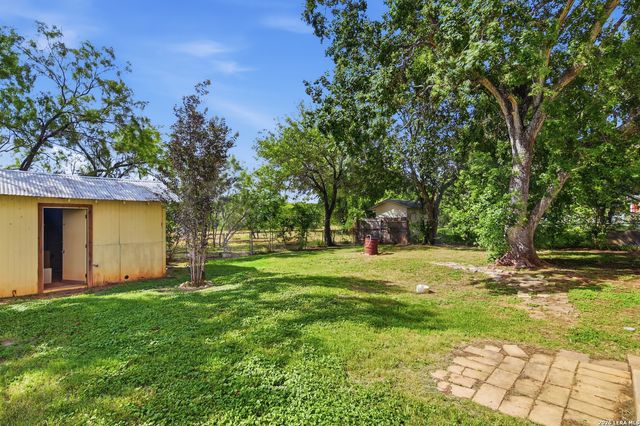 11590 S FOSTER RD, San Antonio, TX 78223