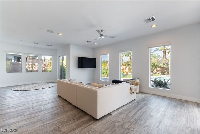 3458 West Agate Avenue, Las Vegas, NV 89139