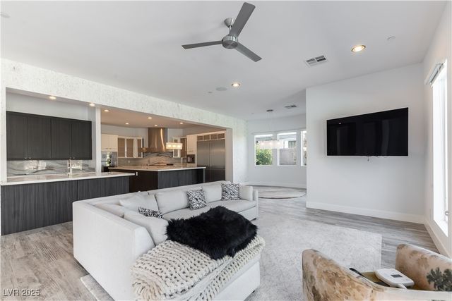 3458 West Agate Avenue, Las Vegas, NV 89139