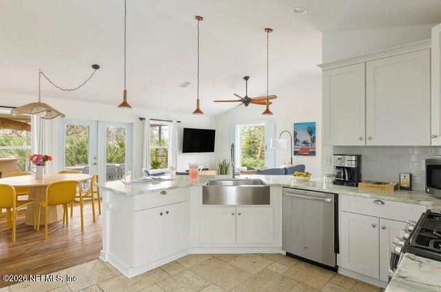 402 3RD Street, St. Augustine, FL 32084