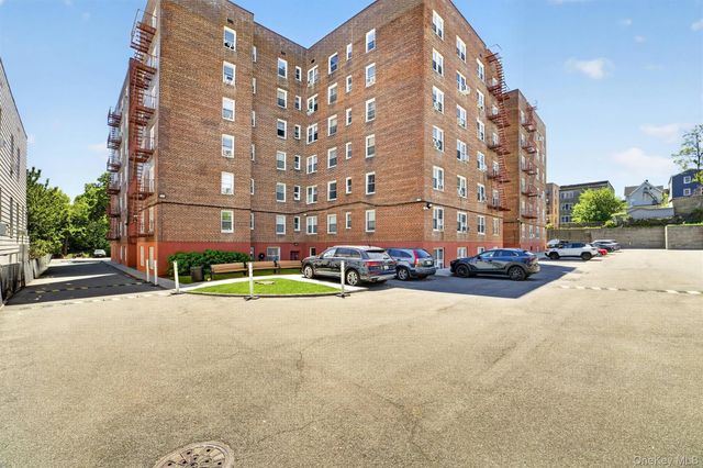 485 Bronx River Road C10, Yonkers, NY 10704
