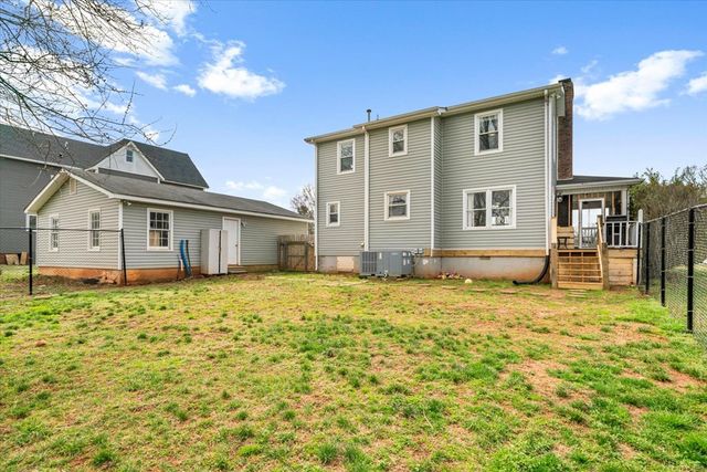 106 Elm Street, Chatsworth, GA 30705