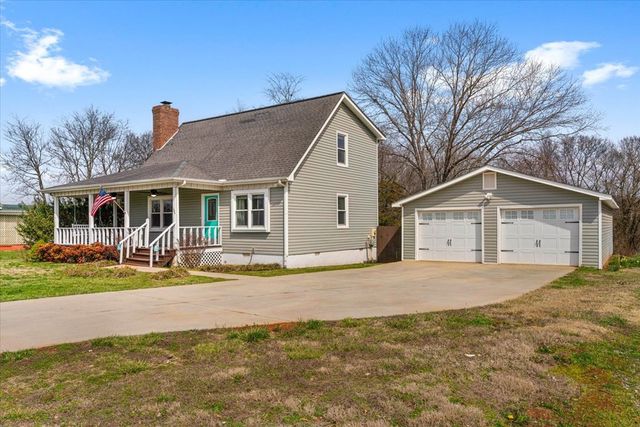 106 Elm Street, Chatsworth, GA 30705