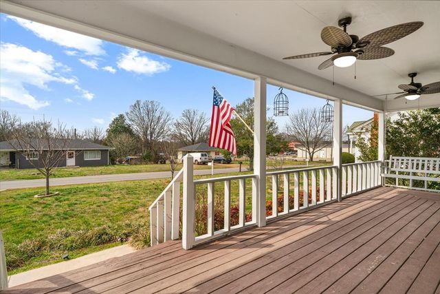 106 Elm Street, Chatsworth, GA 30705