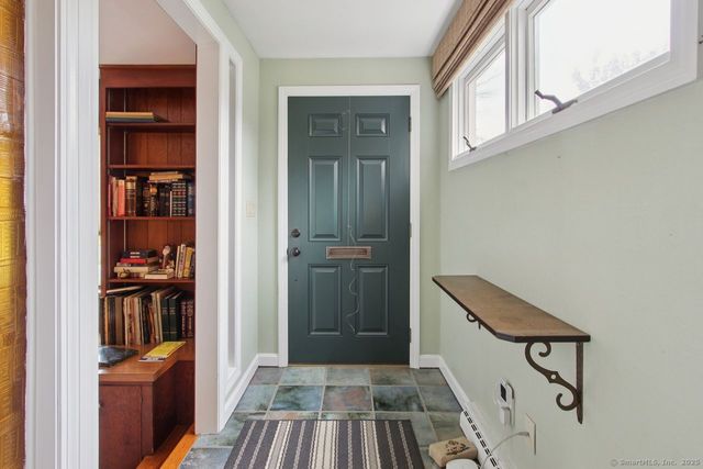 55 Grove Road, North Haven, CT 06473