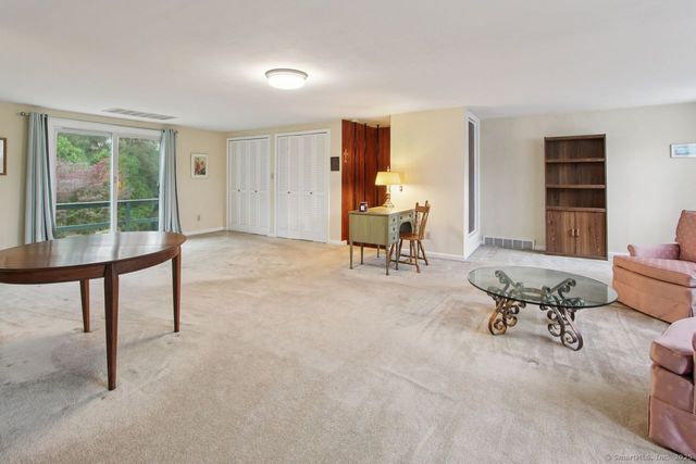 55 Grove Road, North Haven, CT 06473