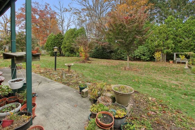 55 Grove Road, North Haven, CT 06473