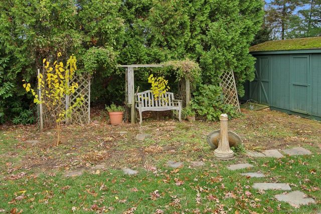 55 Grove Road, North Haven, CT 06473