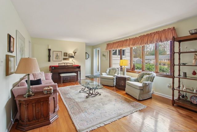 55 Grove Road, North Haven, CT 06473