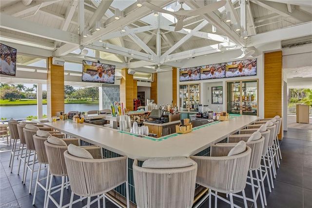 9263 Museo CIR 102, Naples, FL 34114