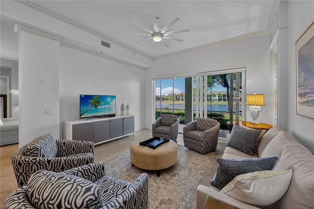 9263 Museo CIR 102, Naples, FL 34114