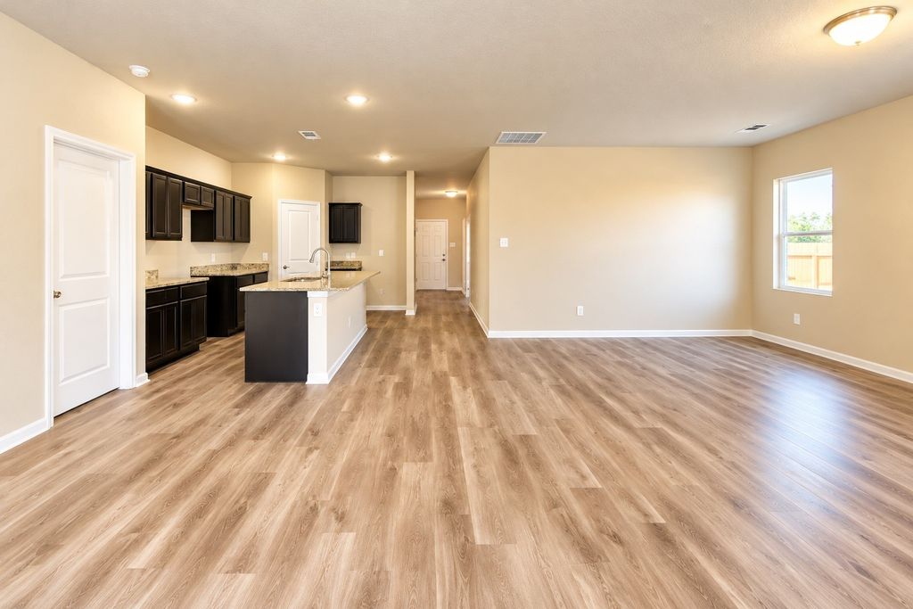 2308 Agate, Glenn Heights, TX 75154 — photo 4