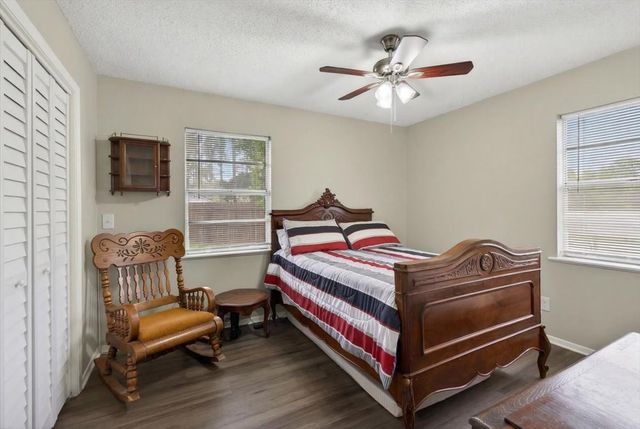 123 Carroll Drive, Athens, TX 75752