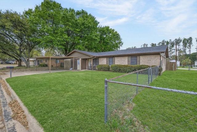 123 Carroll Drive, Athens, TX 75752