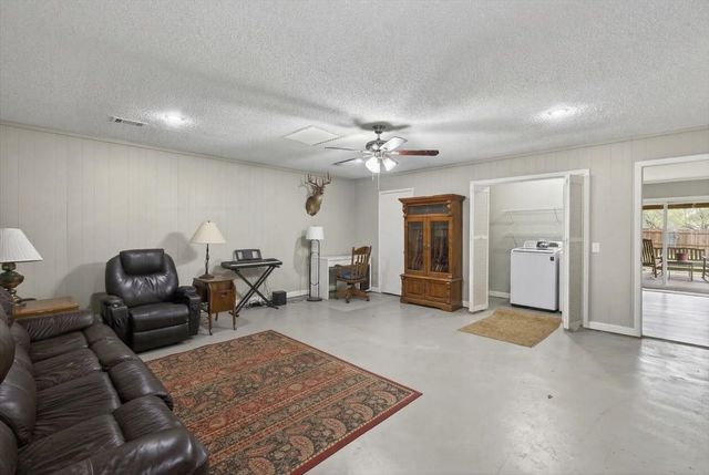 123 Carroll Drive, Athens, TX 75752