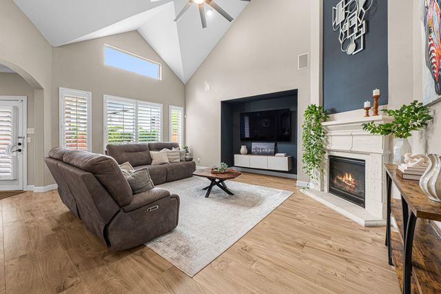 27903 Bracken Hurst Drive, Katy, TX 77494