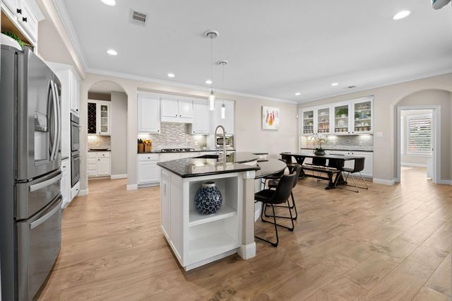 27903 Bracken Hurst Drive, Katy, TX 77494