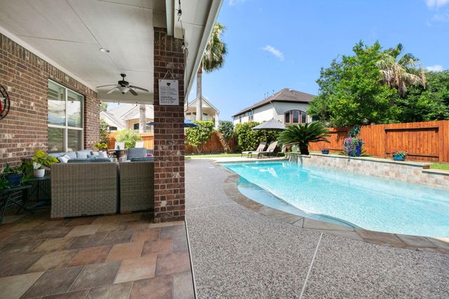 27903 Bracken Hurst Drive, Katy, TX 77494
