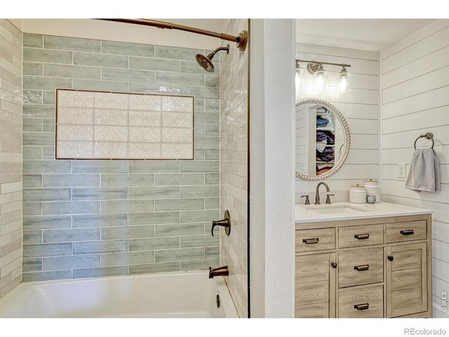 7325 W Clifton Avenue, Littleton, CO 80128