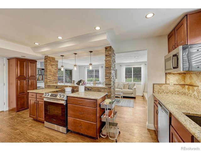 7325 W Clifton Avenue, Littleton, CO 80128