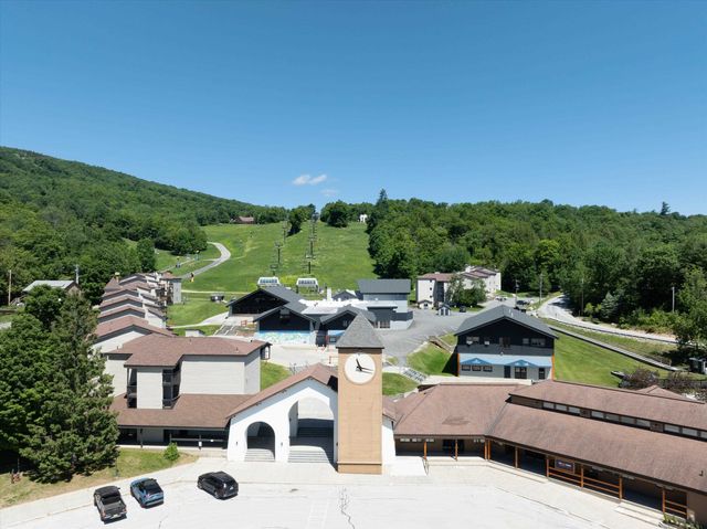 318 Mountain Road A302, Ludlow, VT 05149