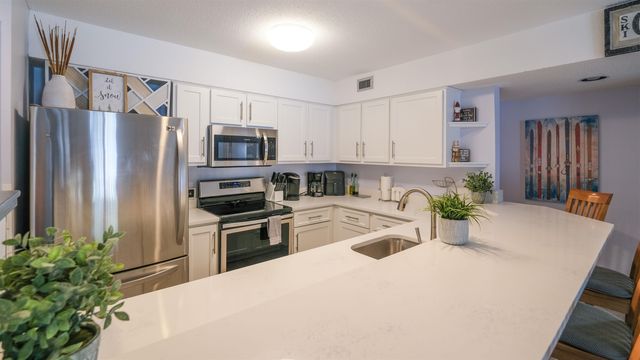 318 Mountain Road A302, Ludlow, VT 05149