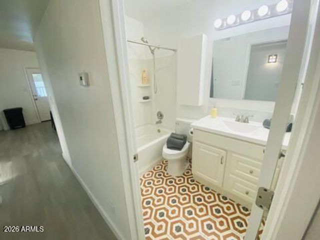 344 E GARFIELD Street, Tempe, AZ 85288