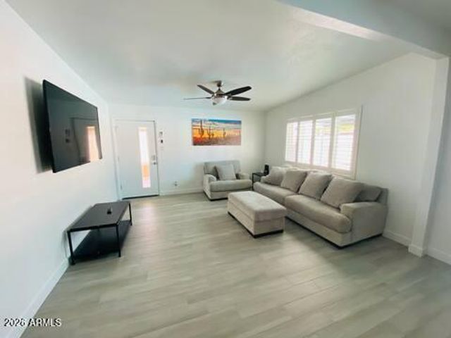 344 E GARFIELD Street, Tempe, AZ 85288